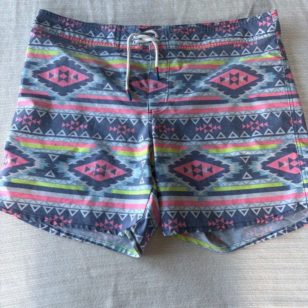 Chubbies Mens 38 Southwestern Aztec Board Shorts Pink Blue Geometric Swim Trunks